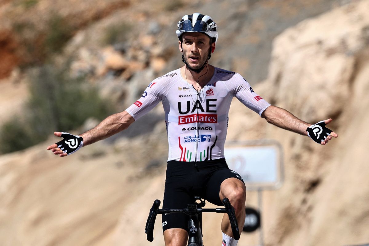 Adam Yates kicked his season off with a bang last year by winning the Tour of Oman overall