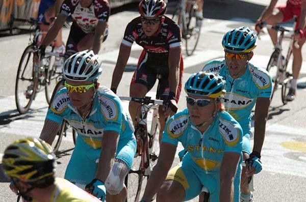 Vinokourov and Astana teammates roll in, having survived a day that wasn't too fast so he could recover a bit.