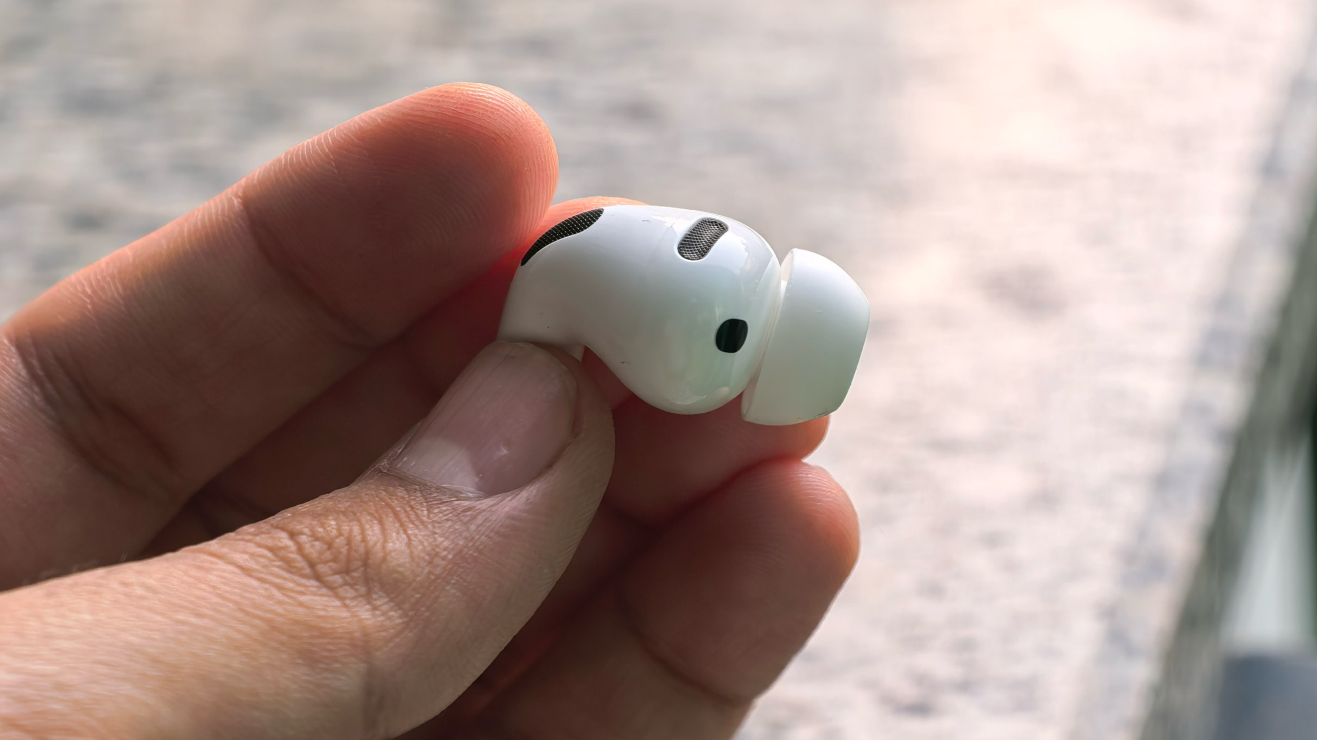 AirPods Pro 3 hands-on