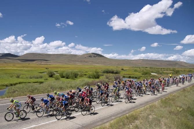 The peloton on its way to Monarch Mountain