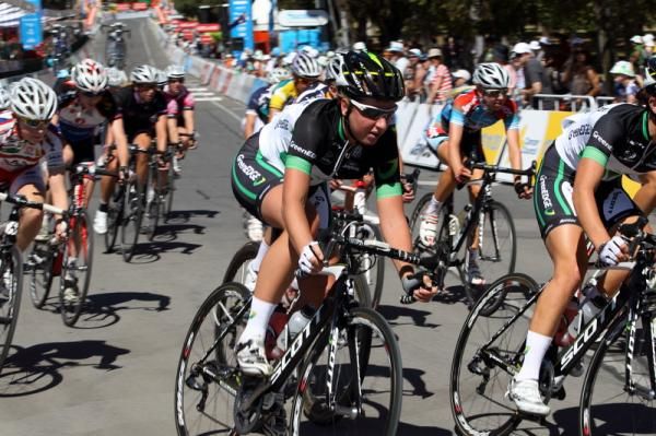 Another of the GreenEDGE-AIS Europeans, Loes Gunnewijk, in the bunch