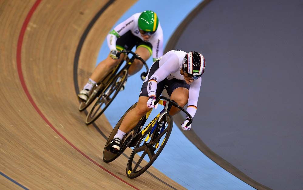 Anna Meares and Kristina Vogel take each other on in the sprint