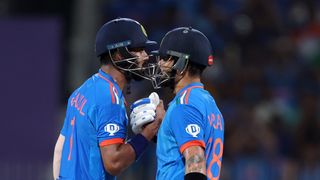 Virat Kohli (R) and KL Rahul of India shake hands ahead of the IND vs ENG live stream at the Cricket World Cup 2023.