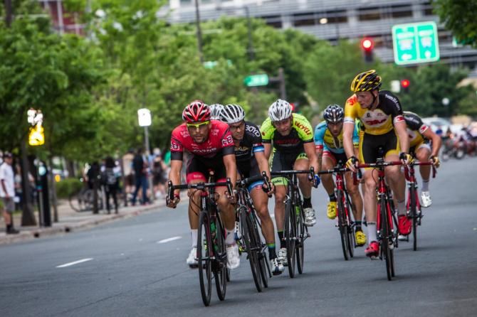 Ruben Companioni (Jamis) leads the break.