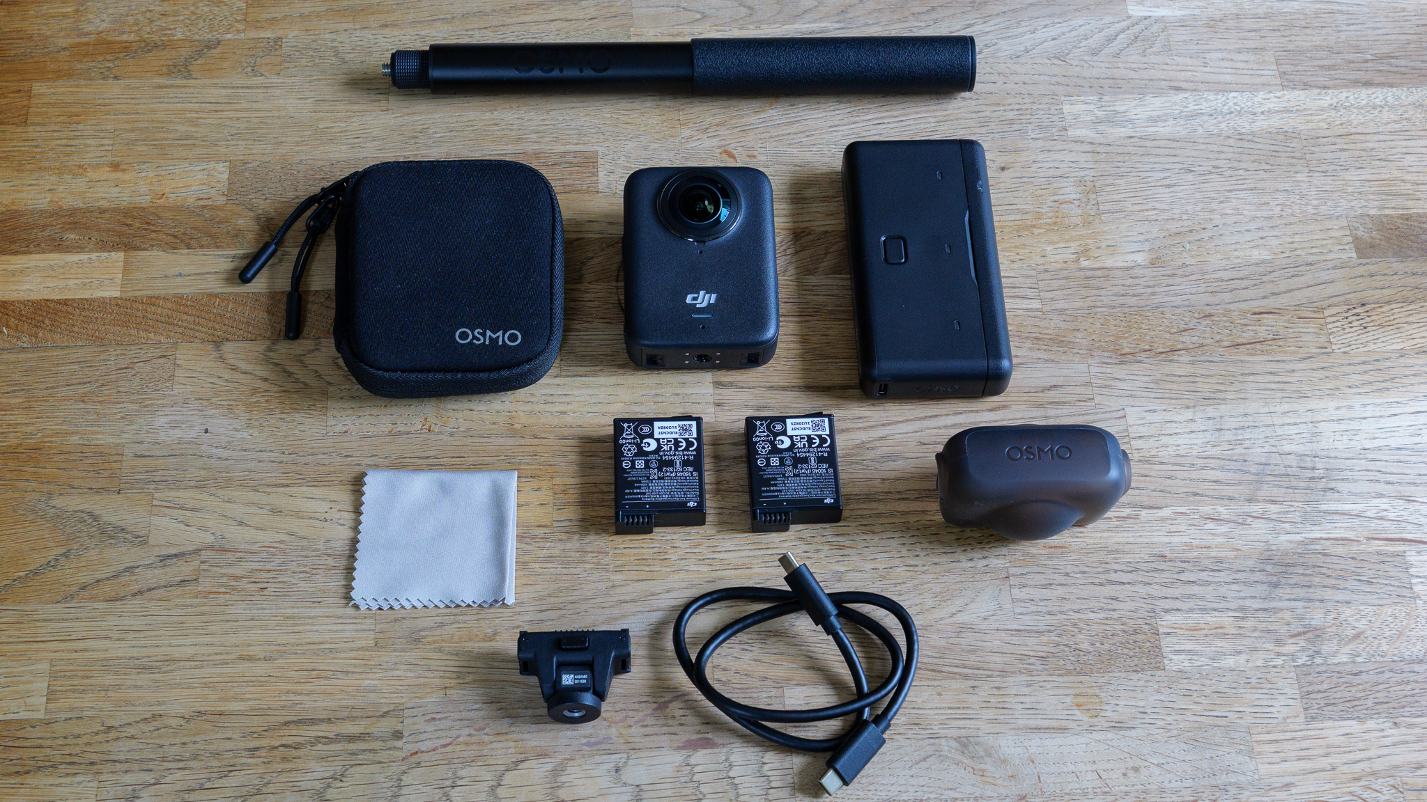 dji osmo 360 camera with accessories