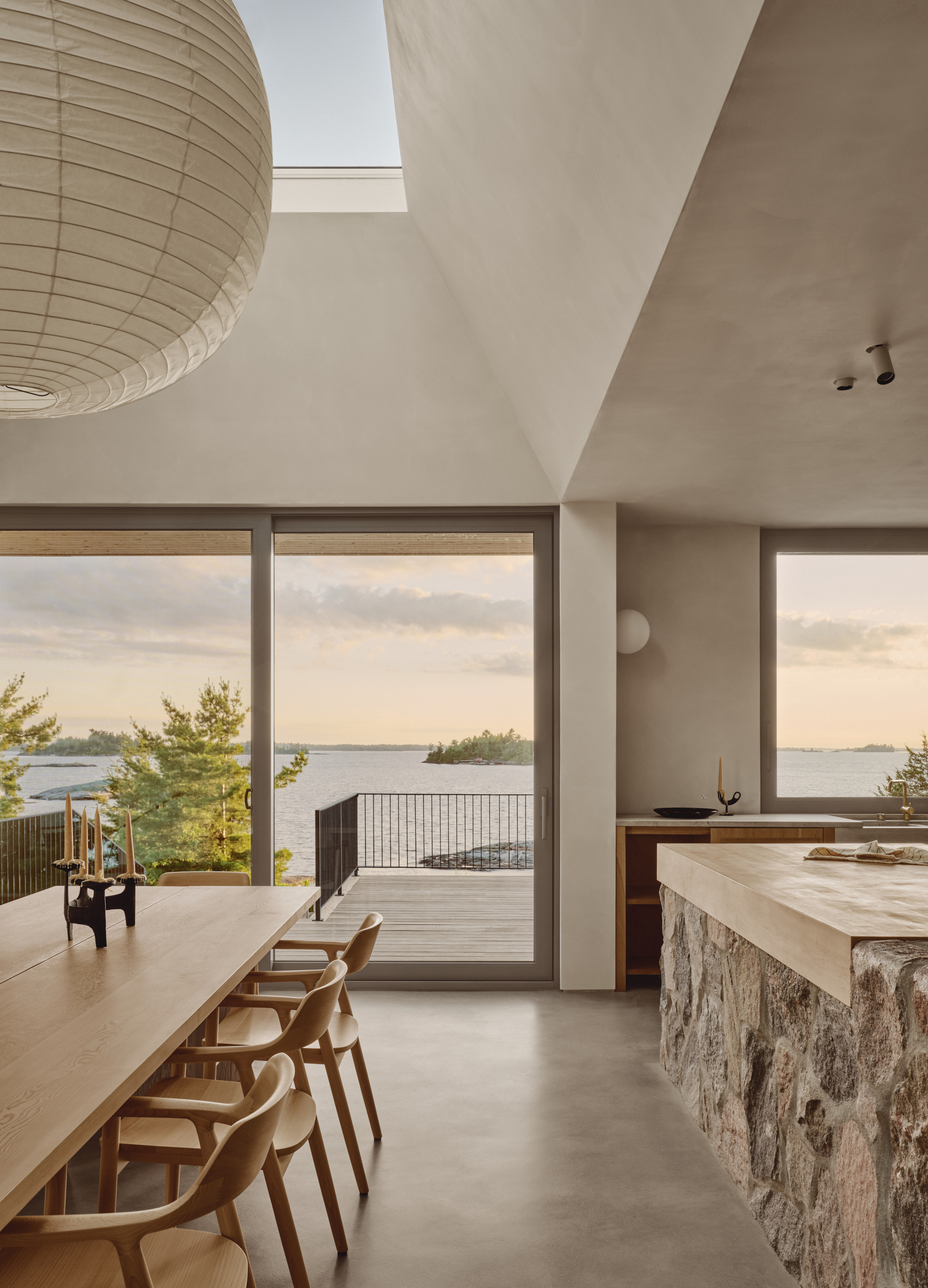 Pine Island Cottage by Bureau Tempo and Thom Fougere in Georgian Bay, Ontario