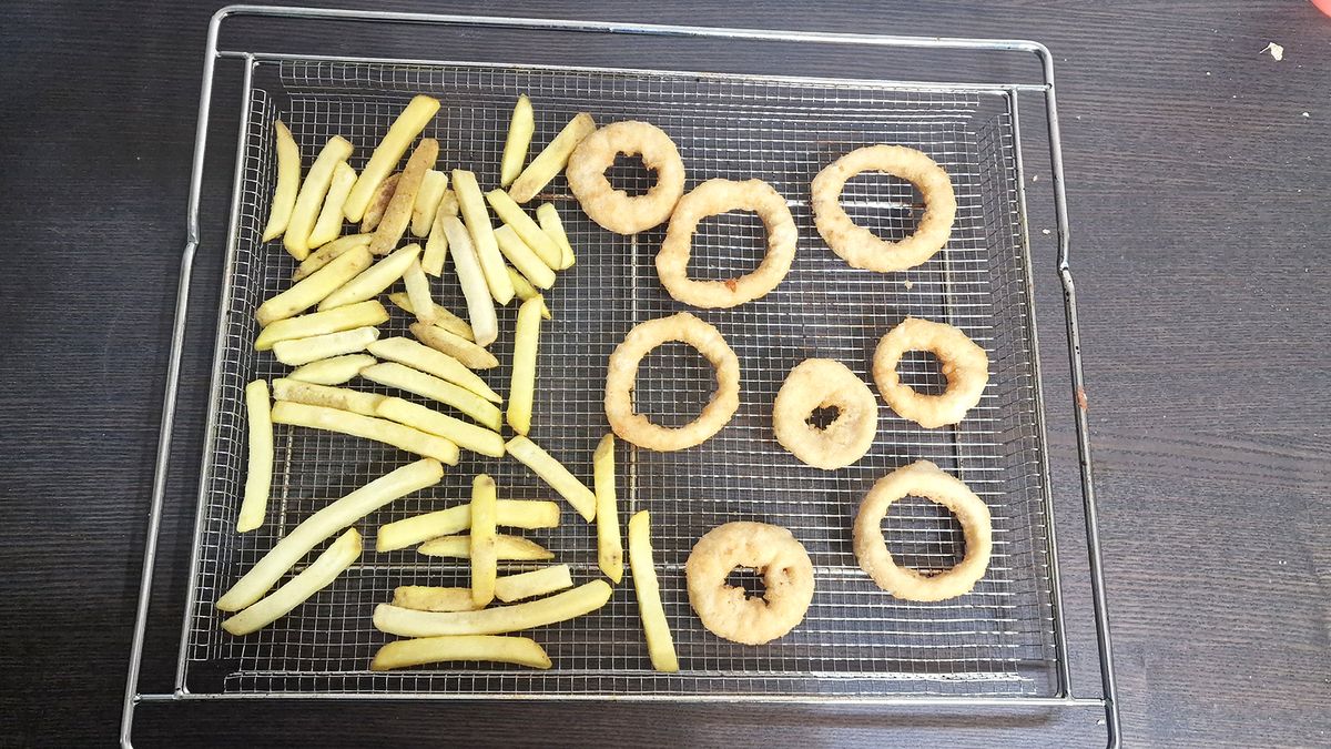 I cooked my favorite Super Bowl appetizers in the air fryer vs the oven