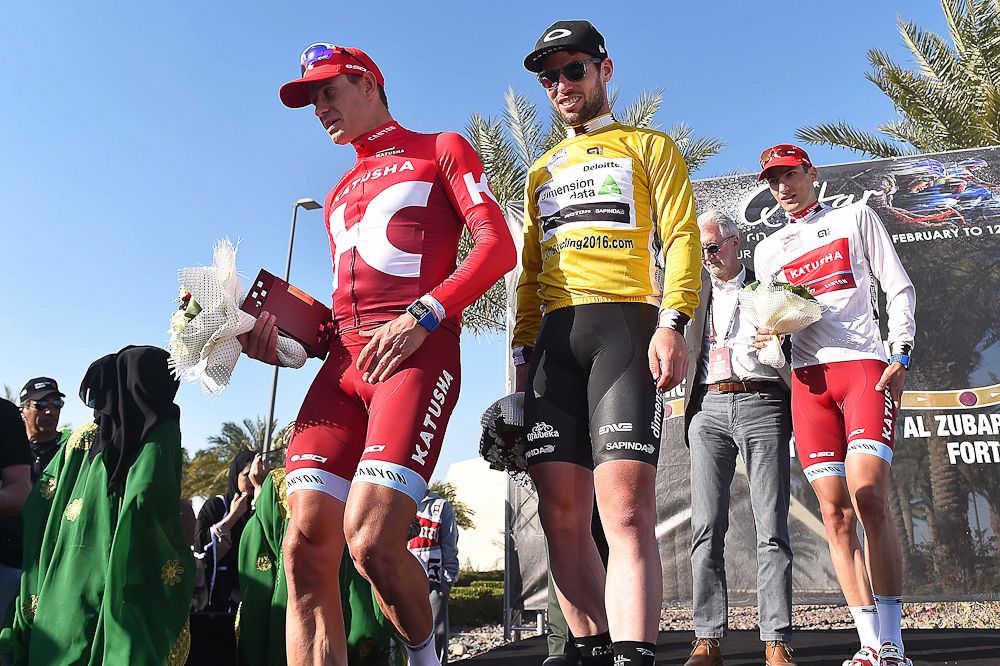 Kristoff and Cavendish exit the stage 2 podium in Qatar