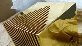 Kubb Fanless solid-gold mini PC