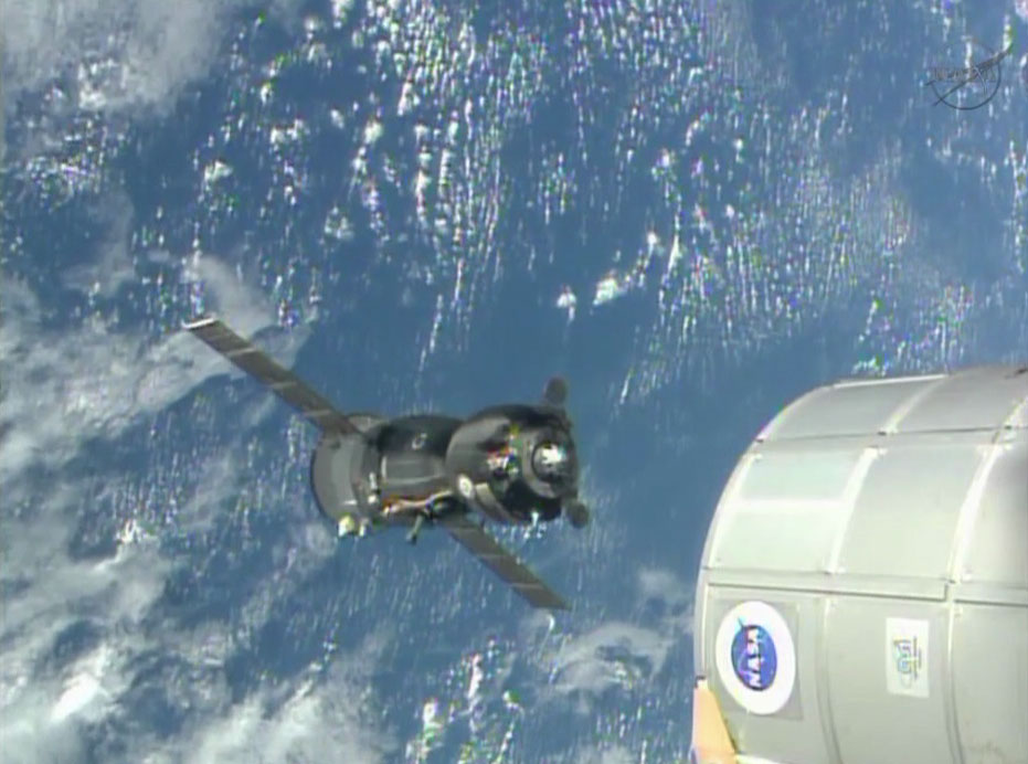 Soyuz TMA-09M Moves House on ISS