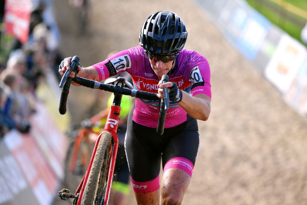 RUDDERVOORDE BELGIUM OCTOBER 23 Ellen Van Loy of Belgium and VondelmolenDe Ceuster Cycling Team competes during the 35th Superprestige Ruddervoorde 2021 Womens Elite CX Superprestige2022 SPRuddervoorde on October 23 2021 in Ruddervoorde Belgium Photo by Luc ClaessenGetty Images