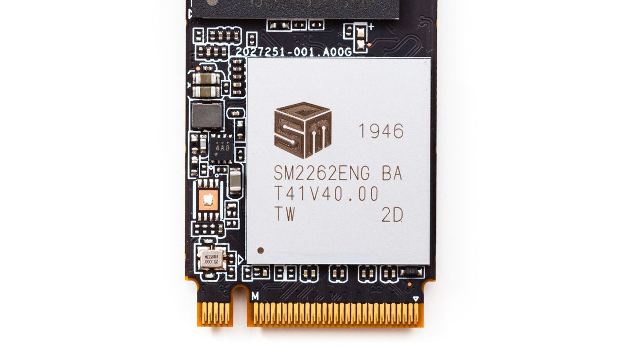 Kingston KC2500