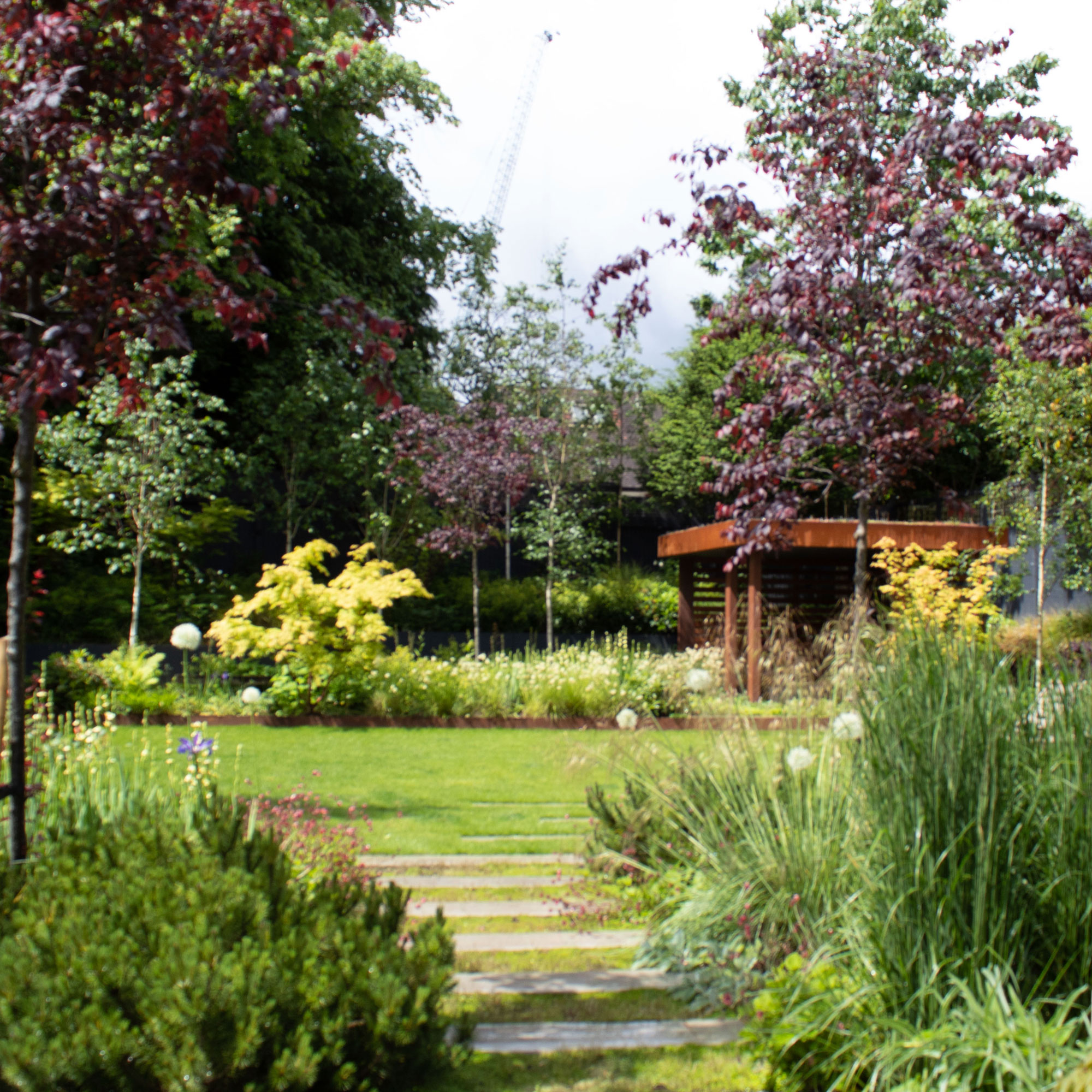 Garden of the Year judges reveal easy way to extend a garden into ...