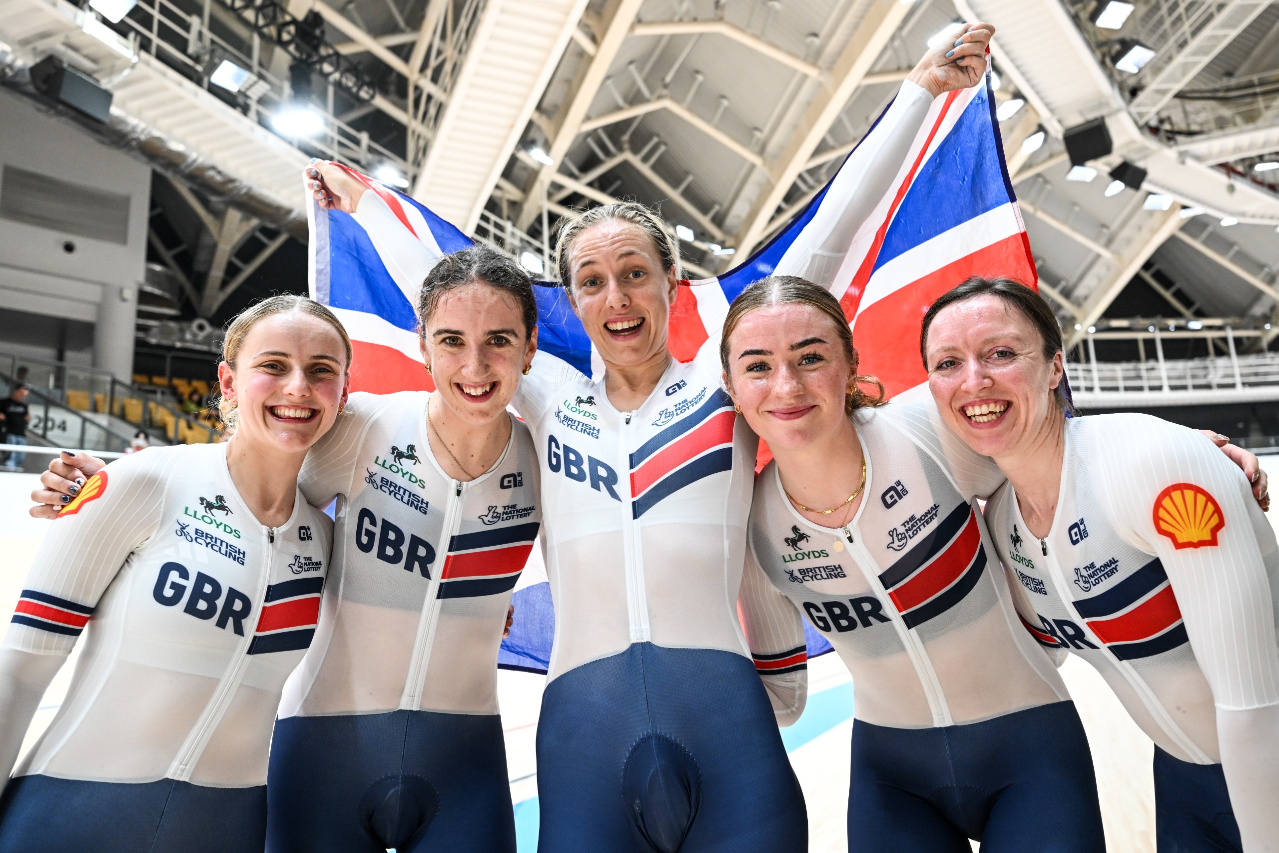 Megan Barker (Great Britain), Millie Couzens (Great Britain), Josie Knight (Great Britain), Erin Boothman (Great Britain), Anna Morris (Great Britain) celebrating after winning the team pursuit