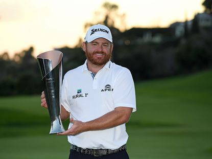 J.B. Holmes wins Genesis Open