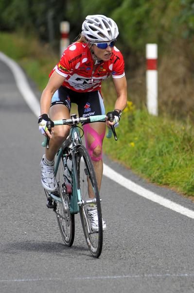 Ruth Corset of Team Jayco claims maximum points in the QOM competition.