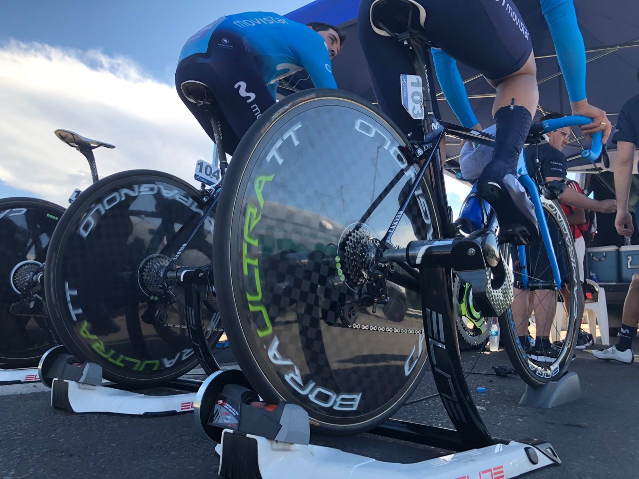 Movistar's hybrid road/time trial set up ahead of stage 3's time trial