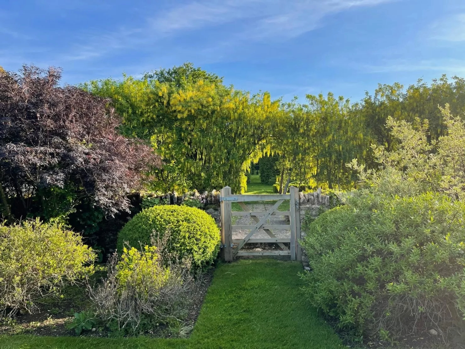 Images of Finstock Manor in Oxfordshire