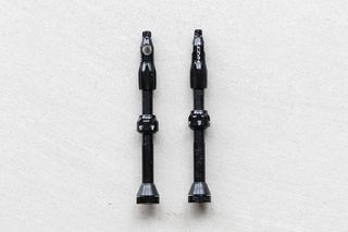 Lezyne CNC TLR tubeless valves