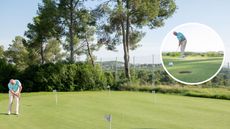 A pre round putting warm-up routine