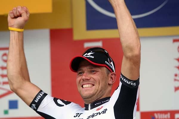 Thor Hushovd (Cervelo Test Team) smiles during the awards ceremony.