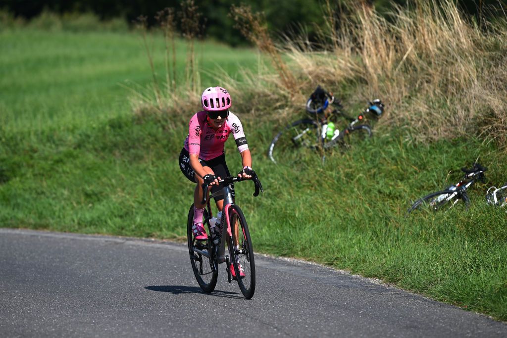 YVERDONLESBAINS SWITZERLAND SEPTEMBER 15 Sara Poidevin of Canada and Team EF Education Tibco Svb competes during the 2nd Tour de Romandie Feminin 2023 Stage 1 a 1441km stage from YverdonlesBains to YverdonlesBains UCIWWT on September 15 2023 in YverdonlesBains Switzerland Photo by Dario BelingheriGetty Images