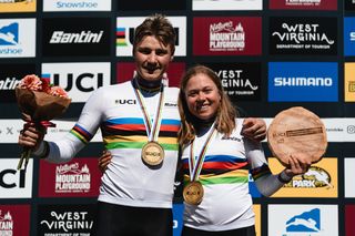 Andreassen holds off Blevins to win MTB Marathon Worlds at Snowshoe