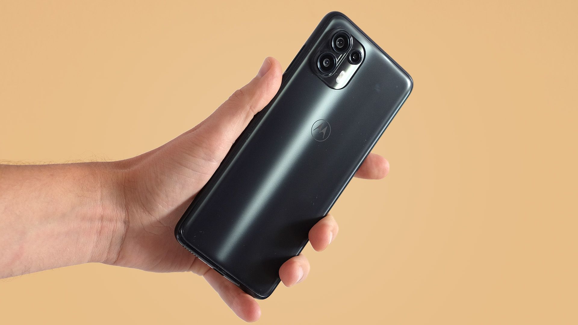 Motorola Edge 20 Lite review: not the best Moto phone choice