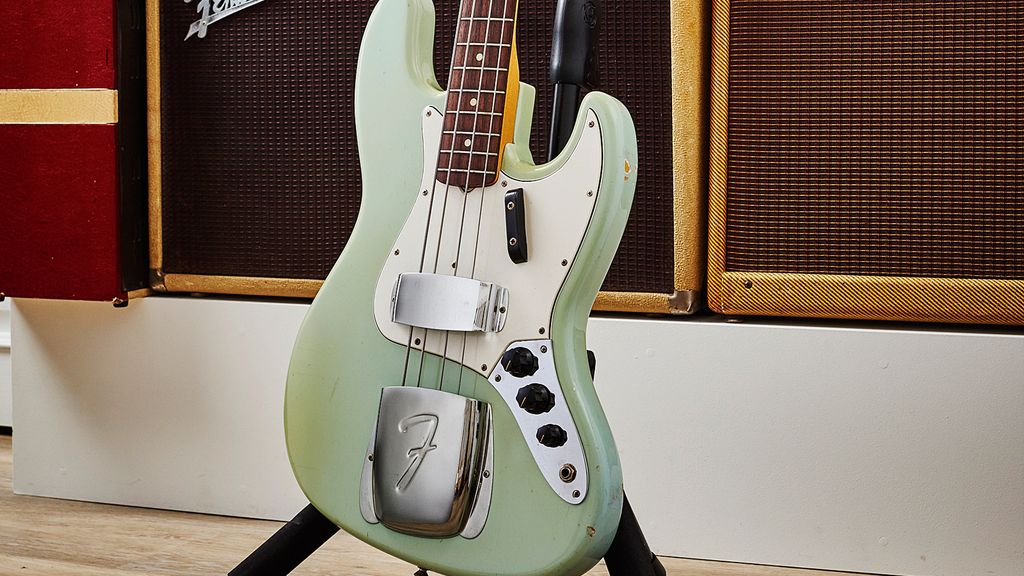 Fender Jazz Bass vs Fender Precision Bass: which is better? | Guitar World