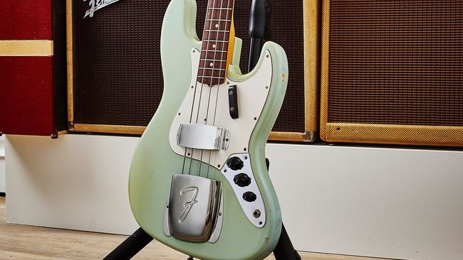 Fender Jazz Bass vs Fender Precision Bass: which is better? | Guitar World