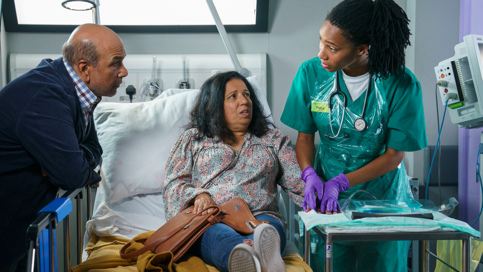 Ashok Masum (KRISS DOSANJH); Mona Nadkarni (SHOBU KAPOOR); Paige Allcott (SHALISHA JAMES-DAVIS) in Casualty