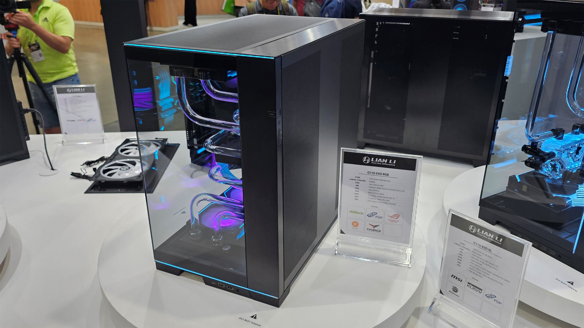 Lian Li Debuts Cases With Glass on Many Sides, Case Fan with Screen ...