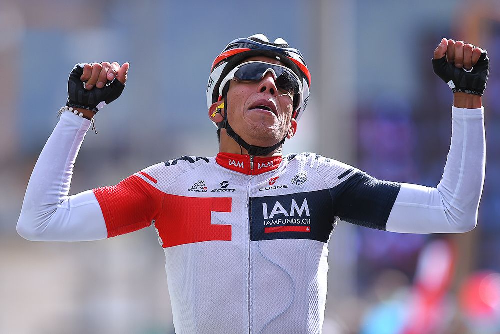 Jarlinson Pantano (IAM Cycling) celebrates winning the final stage at Tour de Suisse