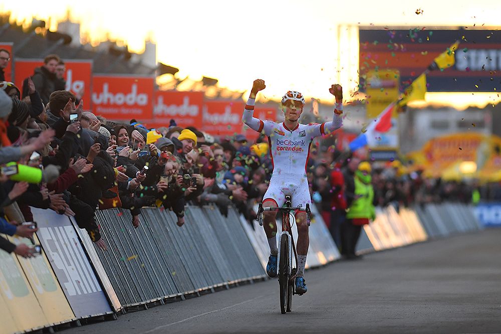 Mathieu van der Poel wins in Heusden-Zolder