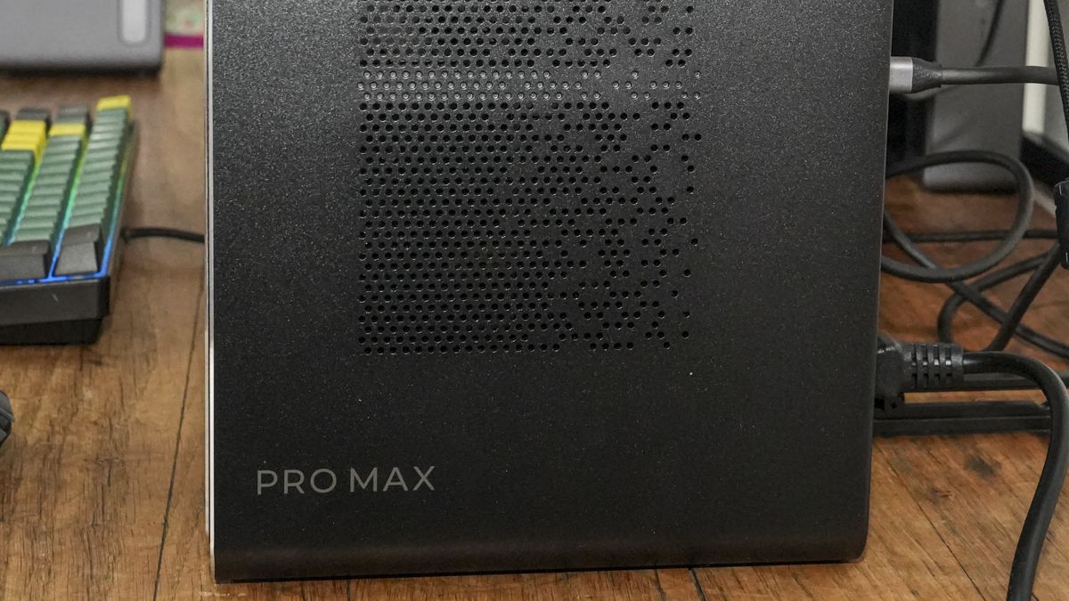 MSI PRO MAX Edge AI+