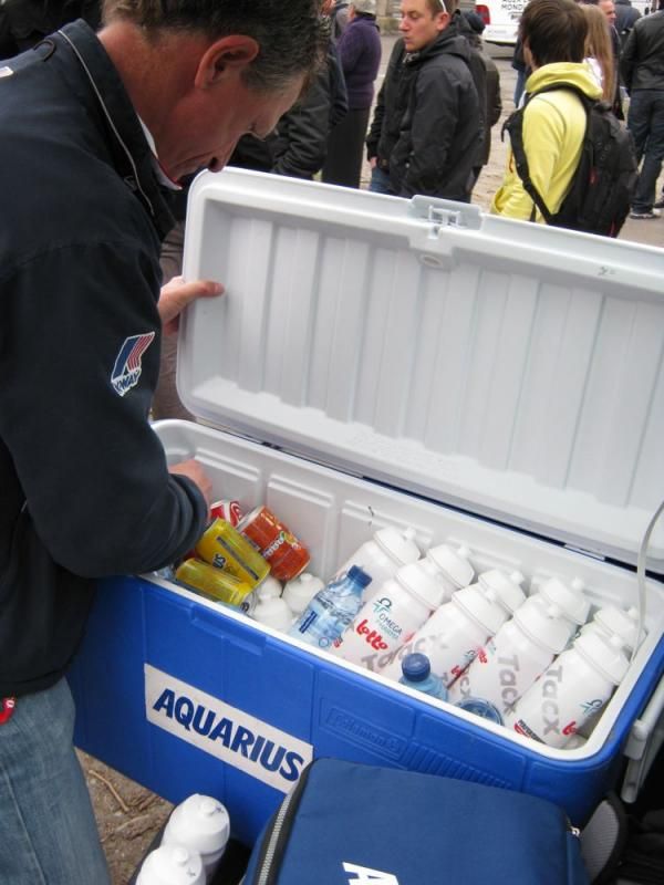 What's in the Omega-Pharma-Lotto cooler?