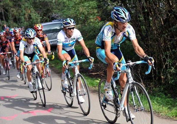 Jose Luis Rubiera sets up the Astana attack for Contador and Leipheimer.