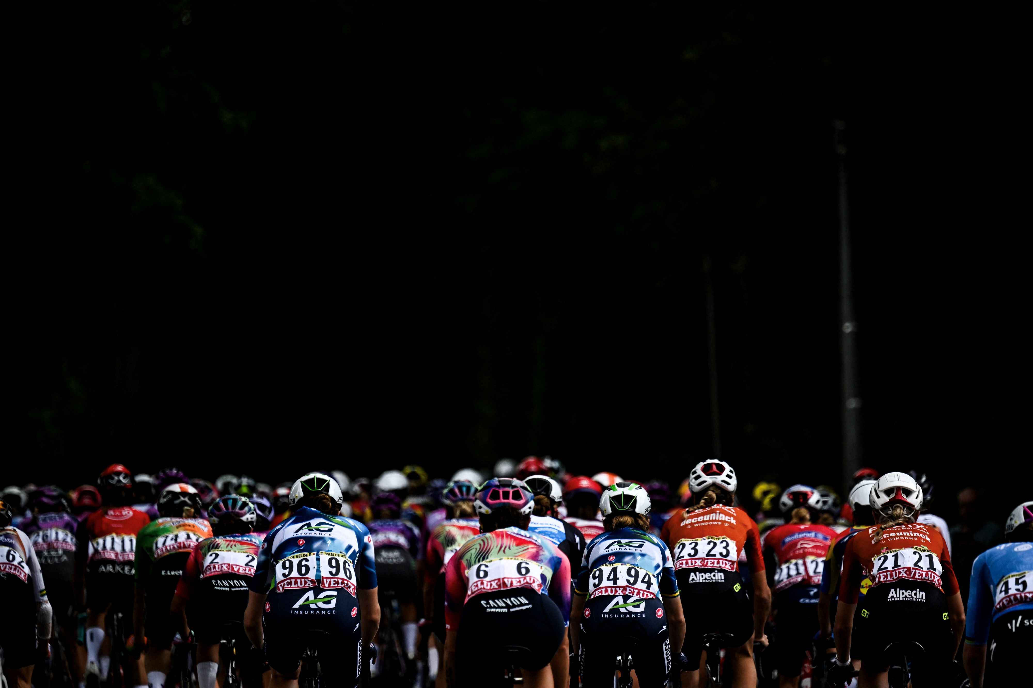 Tour de France Femmes stage 4 LIVE - Another sprint expected and Vollering starts