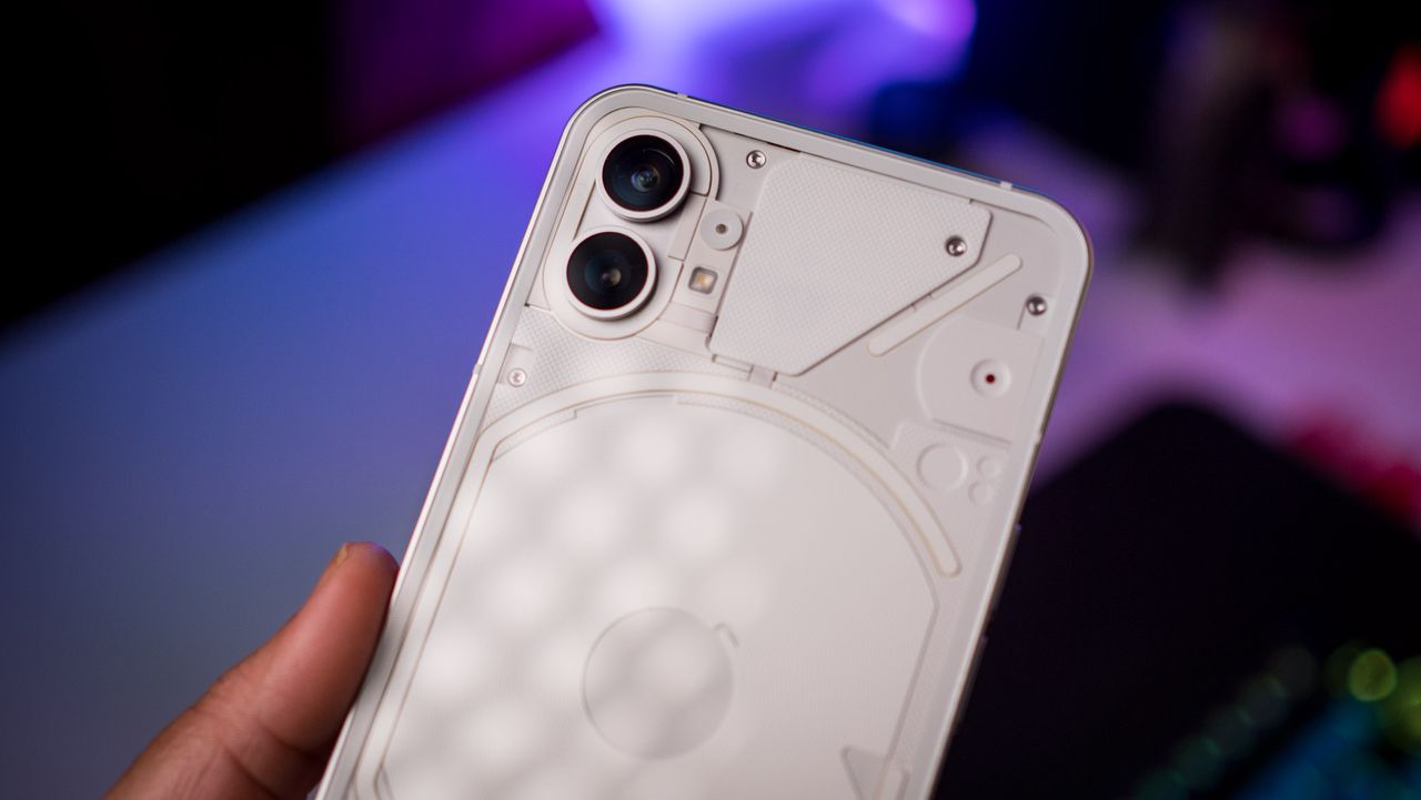 Nothing phone (1) review