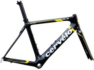 The S3 TdF LTD aero model will be available in mid-July in exclusive black and yellow pinstripe paintjob.