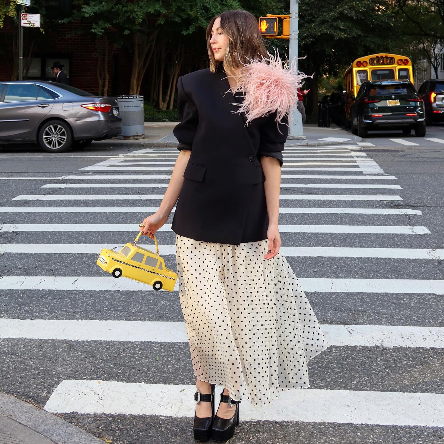 spring baby shower outfit ideas