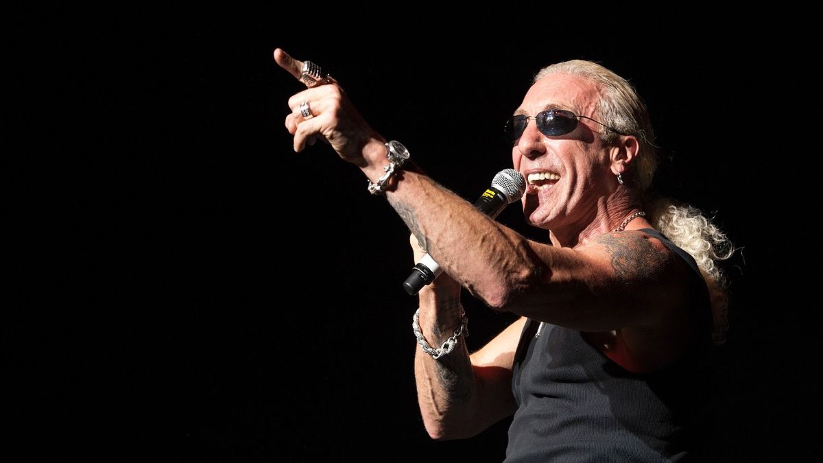 Dee Snider approves of Ukrainians using We're Not Gonna Take It | Louder