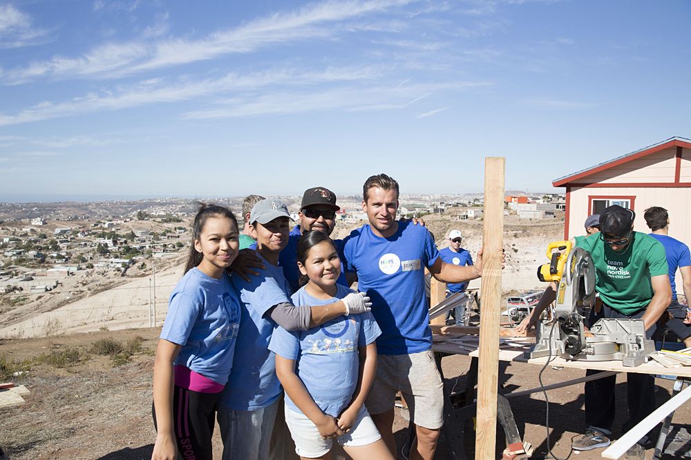 Novo Nordisk bond over building homes for poor families in Rosarito, Mexico.