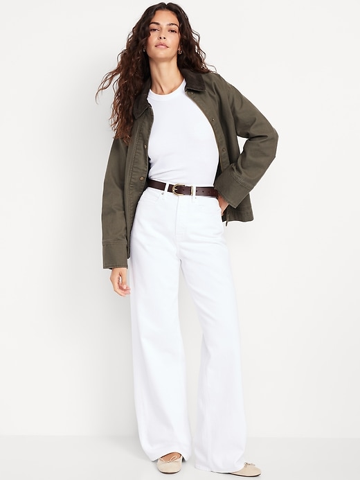 Extra High-Waisted Wide-Leg Jeans