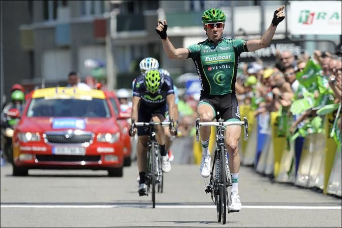Thomas Voeckler (Europcar) outfoxed the breakaway to win in Grenoble