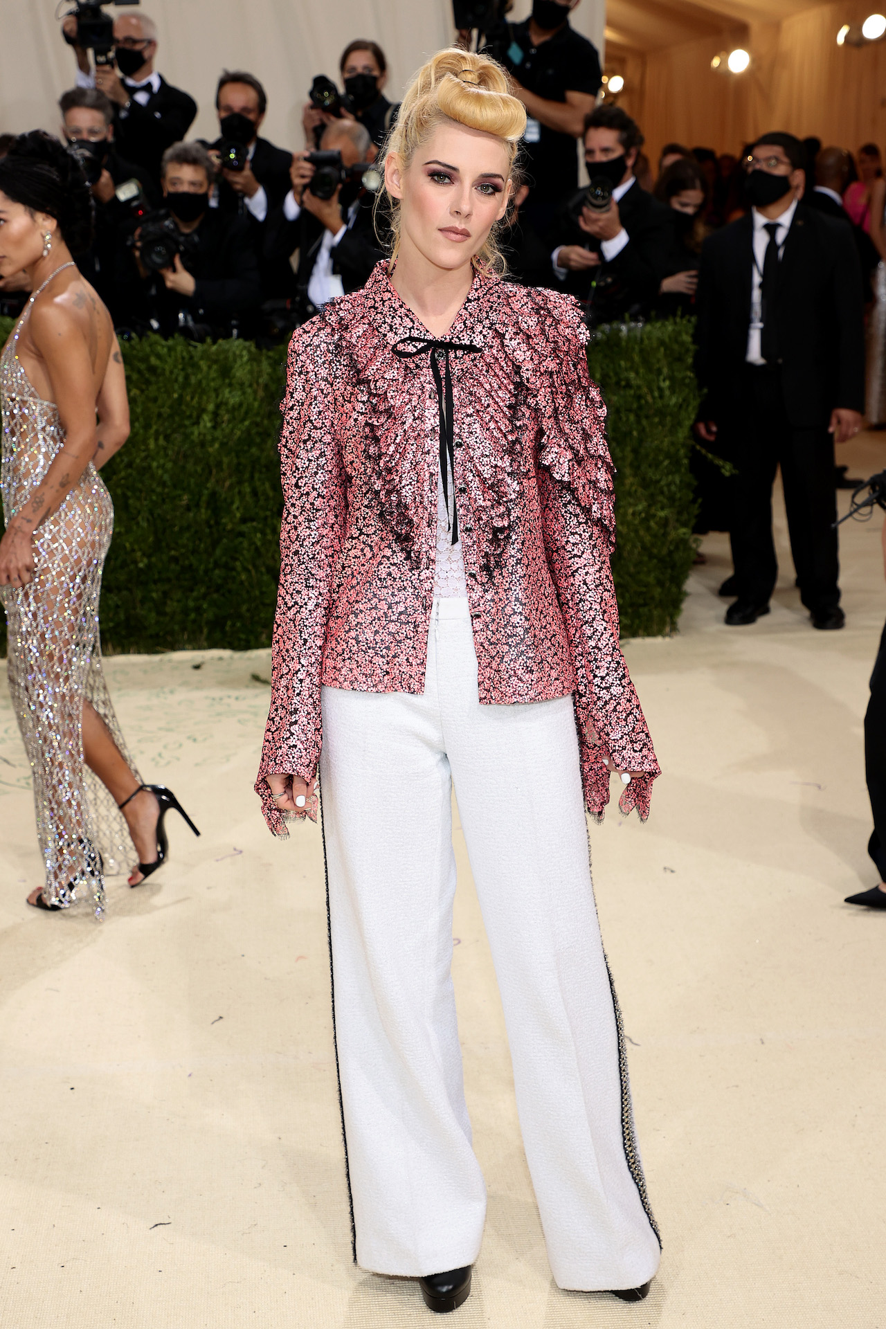 NEW YORK, NEW YORK - SEPTEMBER 13: Kristen Stewart attends The 2021 Met Gala Celebrating In America: A Lexicon Of Fashion at Metropolitan Museum of Art on September 13, 2021 in New York City.