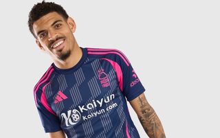 Nottingham Forest 2024/25 away kit