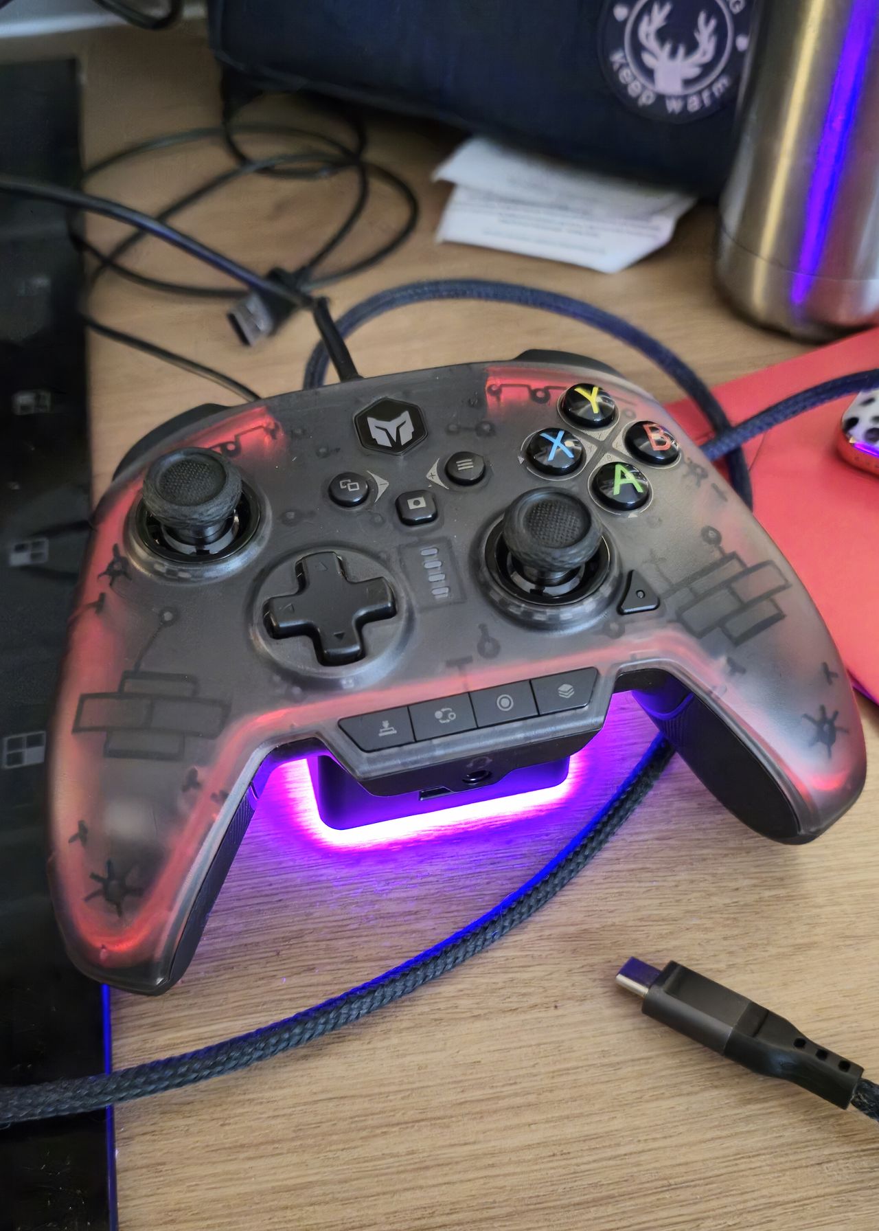 Switch controller vs Joy-Con