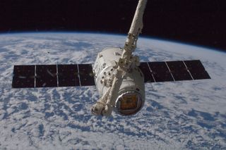 SpaceX Dragon Commercial Cargo Craft