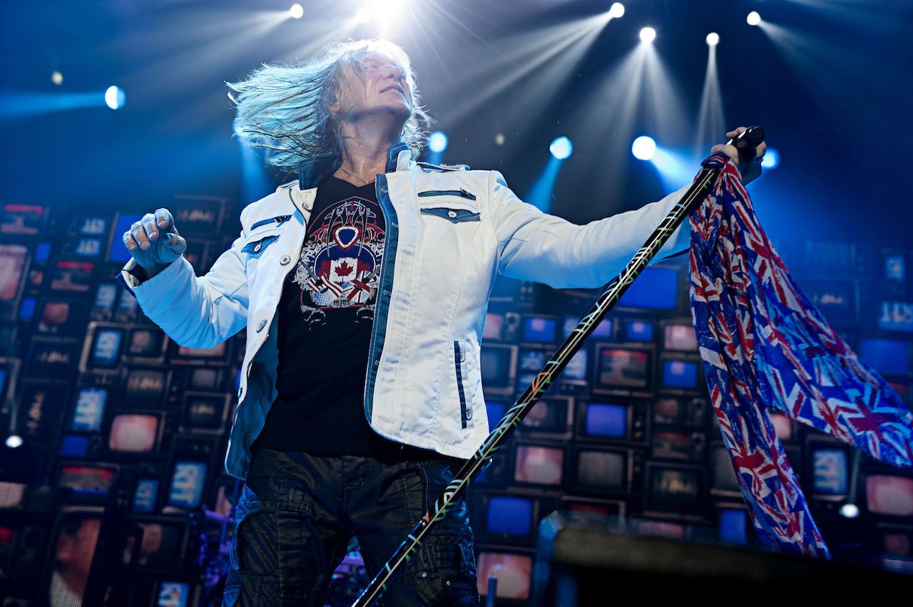 Def Leppard flying high in the USA | Louder